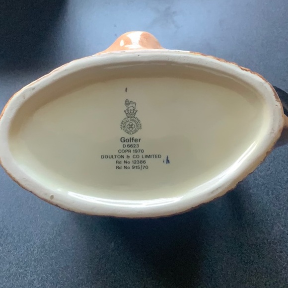 The Golfer Toby Jug - Picture 3 of 3